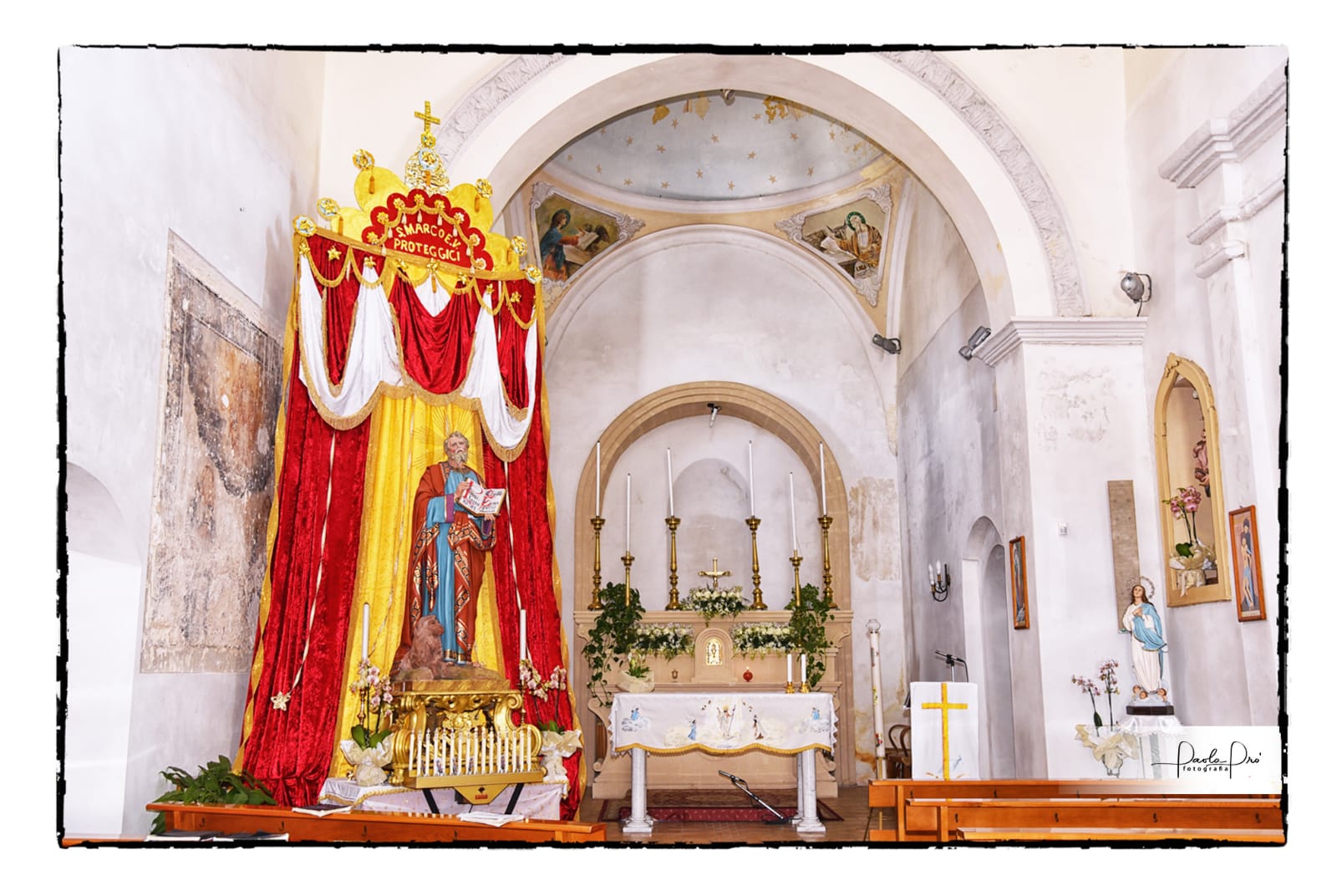 Torricella (TA), chiesa Matrice di San Marco, esposizione del simulacro di San Marco (foto Paola Prò, aprile 2022)